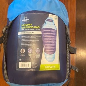Mummy sleeping bag